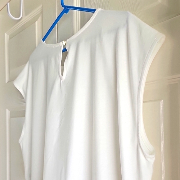 NEW Anne Klein White Eyelet/Crochet Sleeveless Pull on Blouse  Keyhole Back XL - Picture 10 of 16